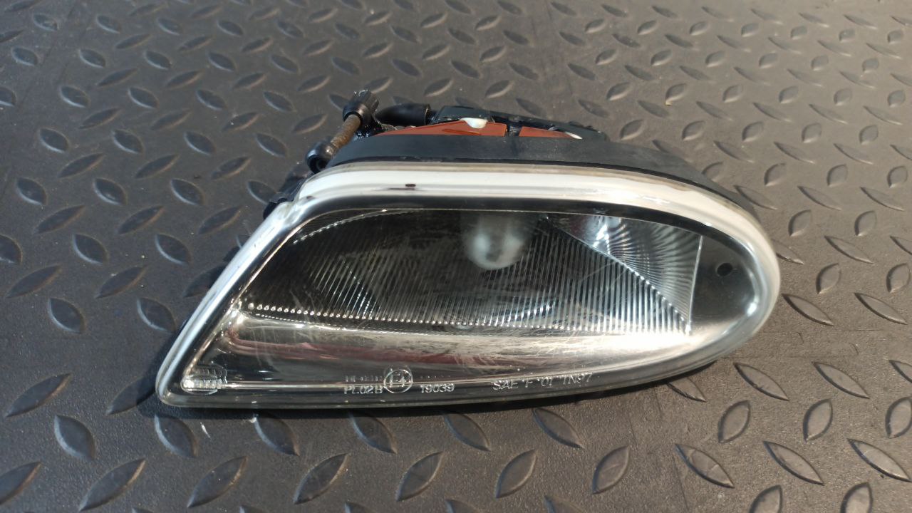 Фара противотуманная левая Mercedes M/W163 1997-2005