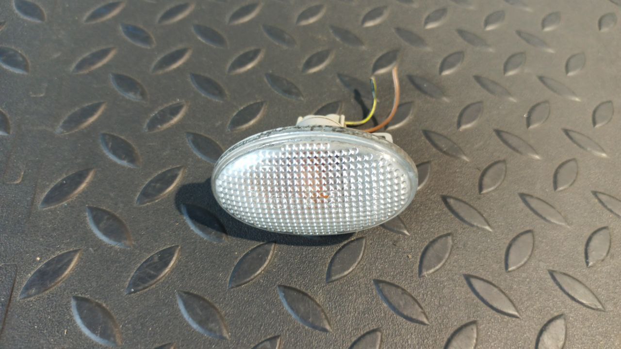 Повторитель поворота Mercedes Vito/W639 2003-2014