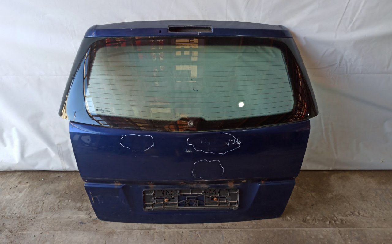 Дверь багажника Opel Zafira/B 2005-2014