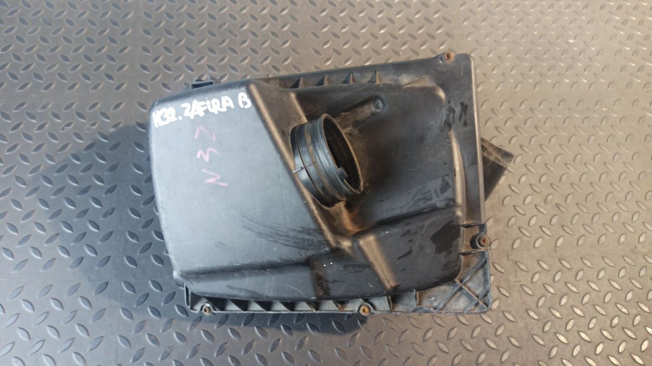 Корпус воздушного фильтра Opel Zafira/B 2005-2014