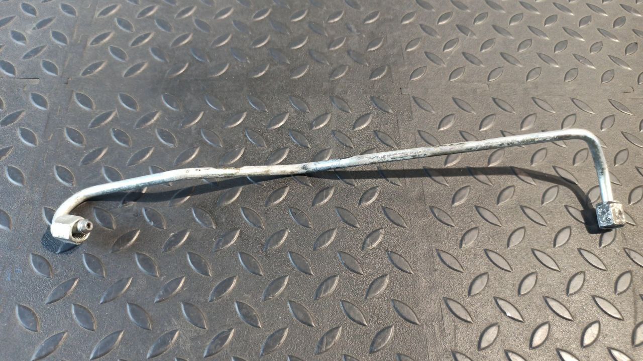 Трубка топливная Toyota Avensis/2 2003-2009