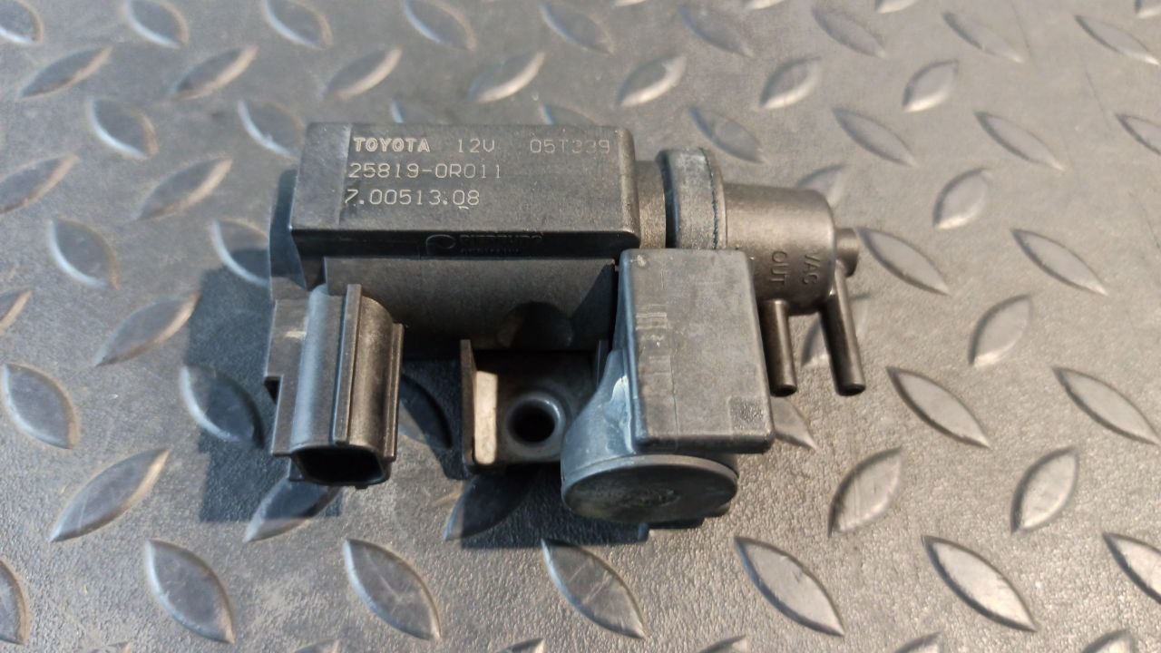 Клапан электромагнитный Toyota Avensis/2 2003-2009