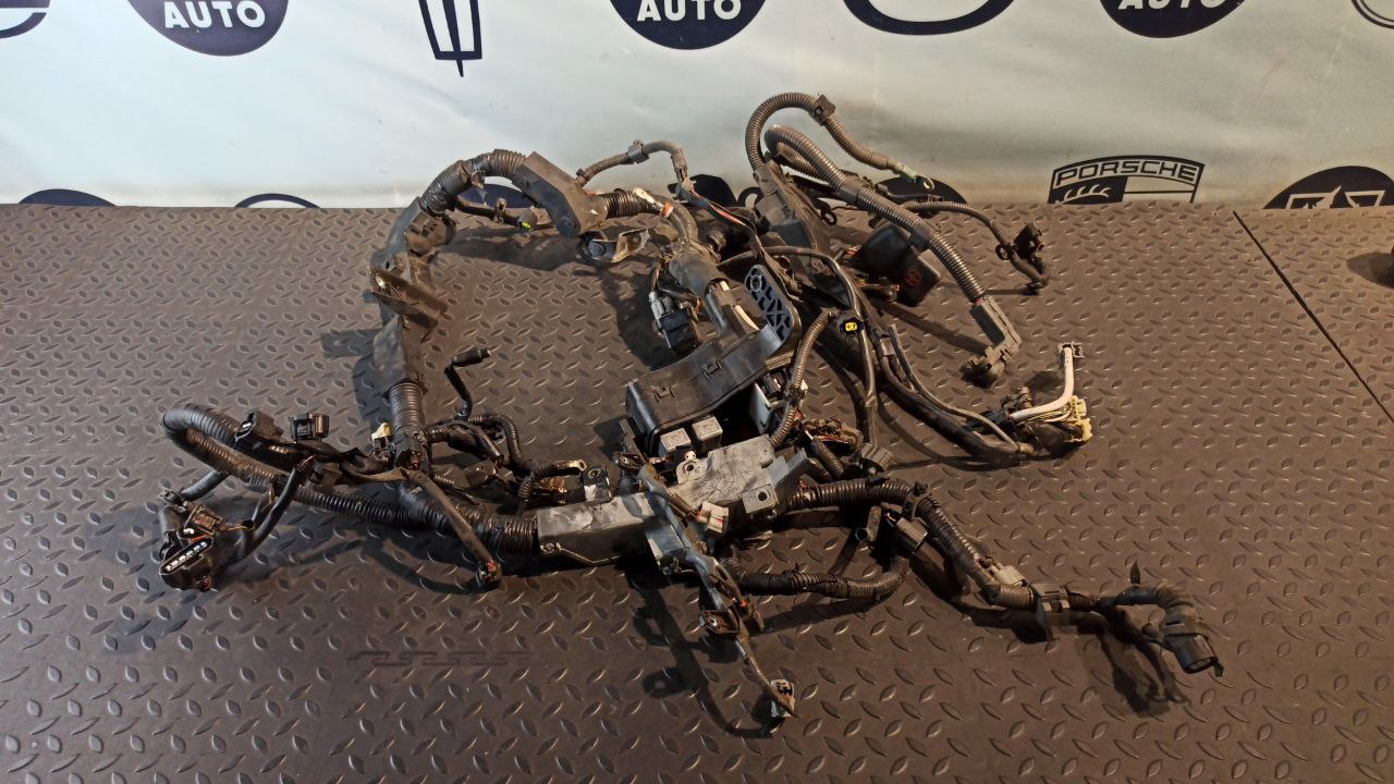 Проводка моторная Toyota Avensis/2 2003-2009