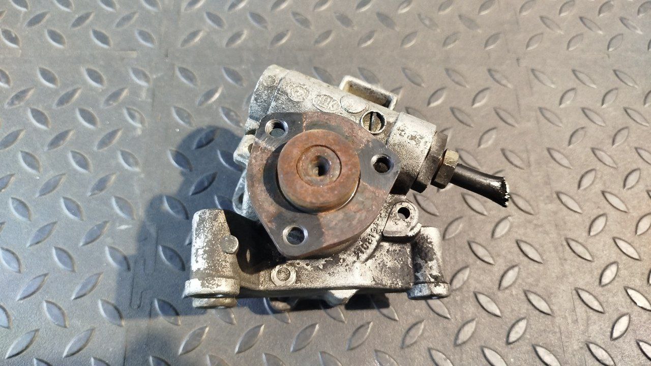 Насос ГУР Mercedes M/W163 1997-2005