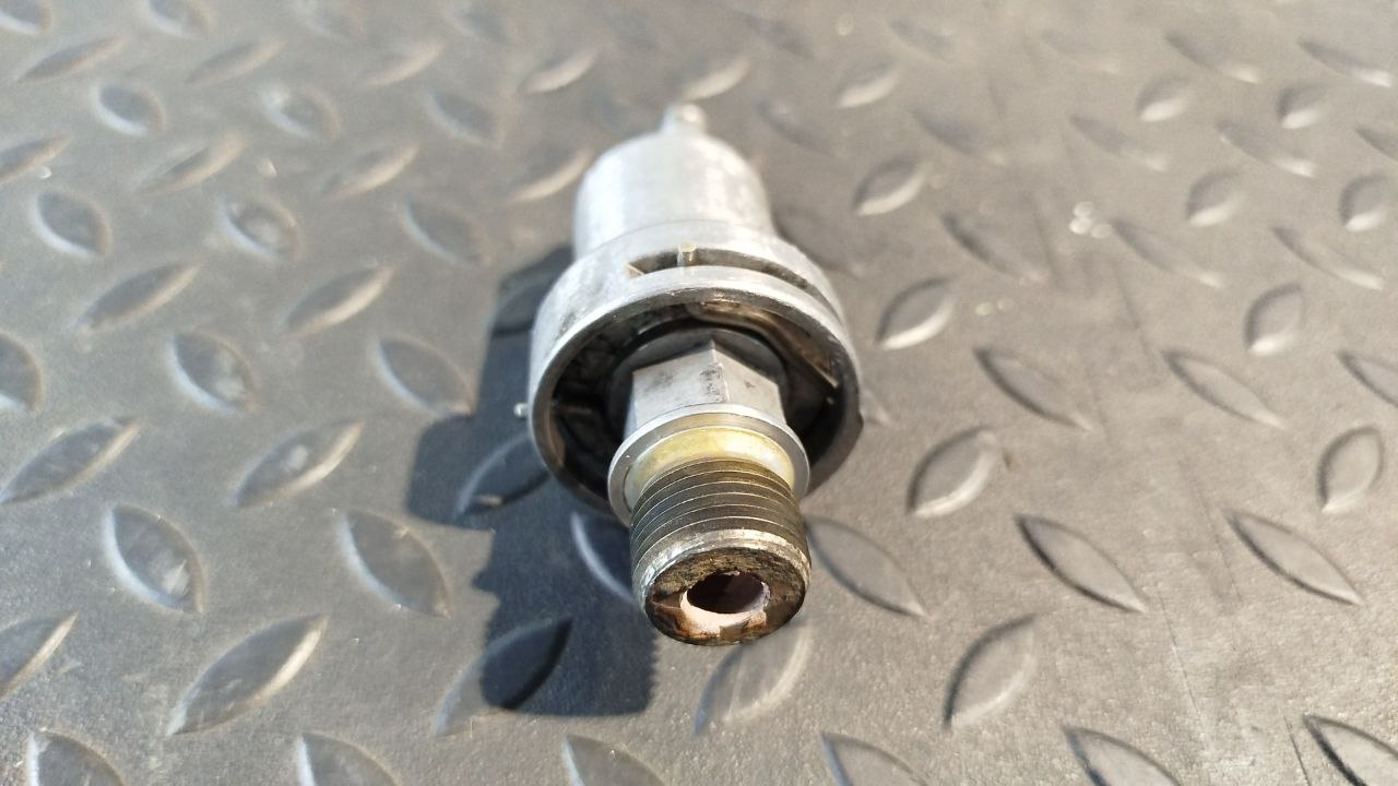 Клапан термостата Mercedes M/W163 1997-2005