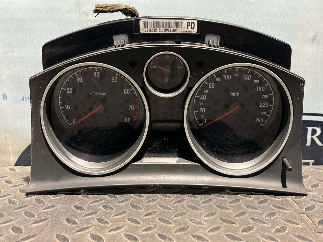 Комбинация приборов (Щиток) Opel Astra/H 2004-2014