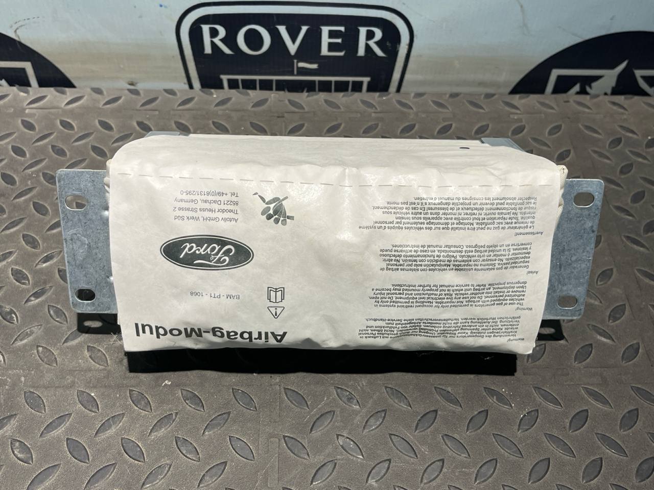 Подушка безопасности в торпедо Ford Mondeo/3 2000-2007