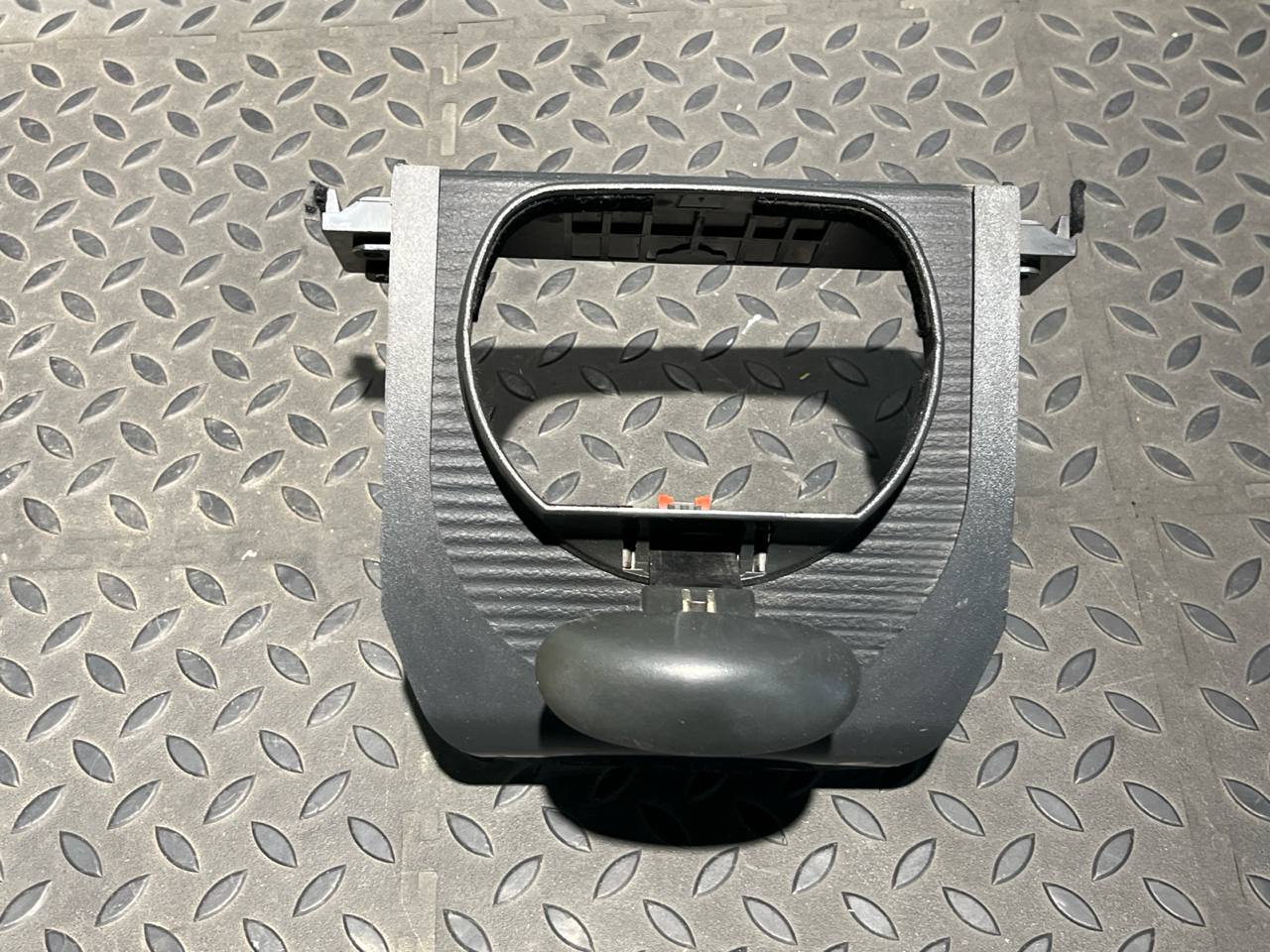 Кожух рулевой колонки Mercedes E/W211 2002-2009