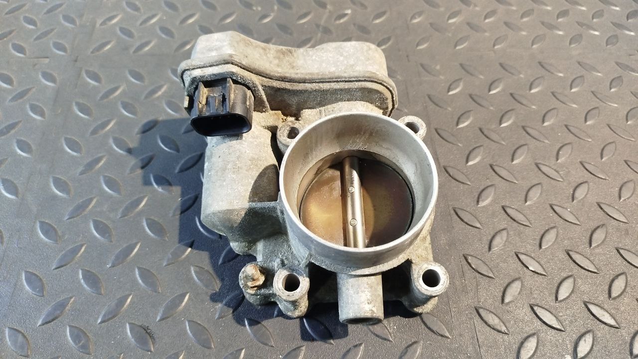 Заслонка дроссельная Opel Signum 2003-2008