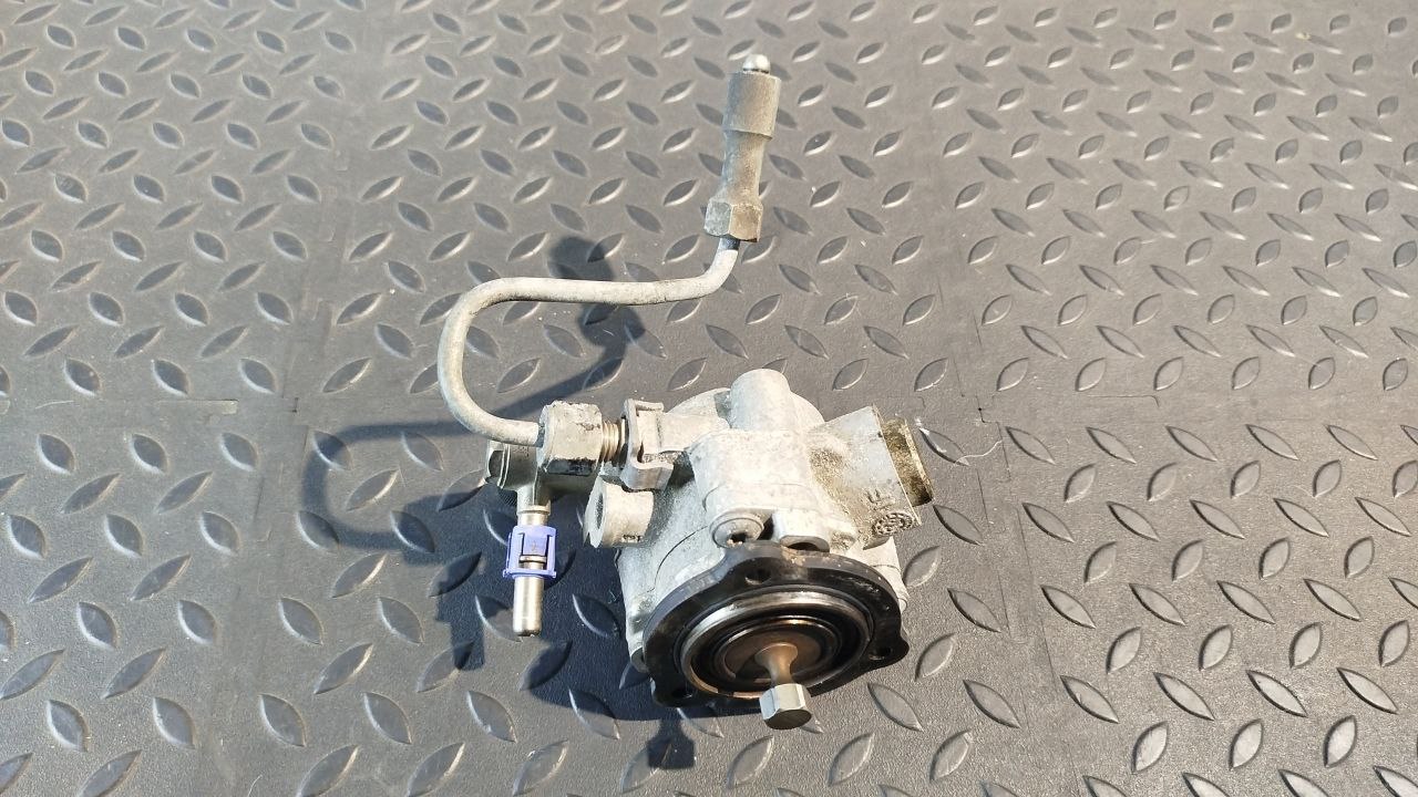 Насос топливный (ТНВД) Opel Signum 2003-2008