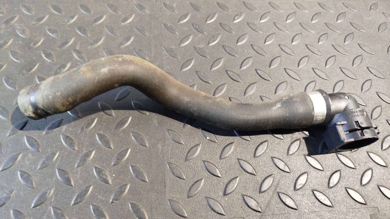 Патрубок ОЖ Opel Signum 2003-2008