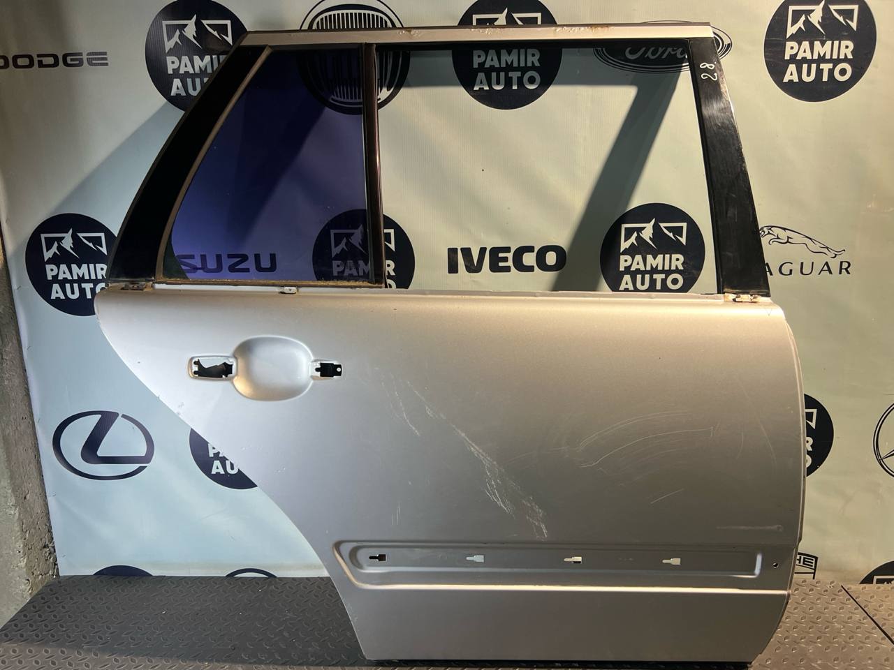 Дверь задняя правая Mercedes E/W210 1995-2003