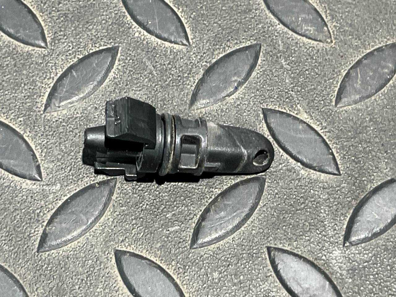 Форсунка омывателя задняя Renault Megane/2 2002-2009