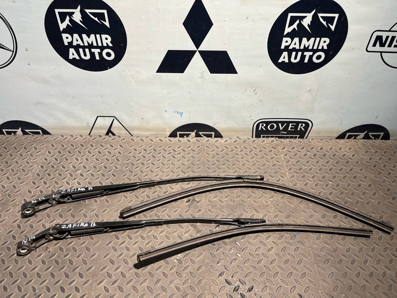 Поводок стеклоочистителя Opel Zafira/B 2005-2014