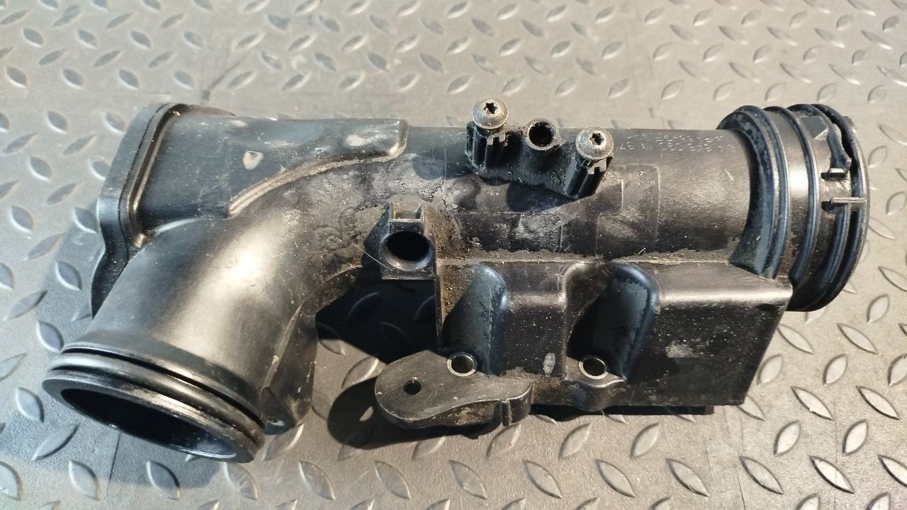 Патрубок интеркулера Mercedes Vito/W639 2003-2014