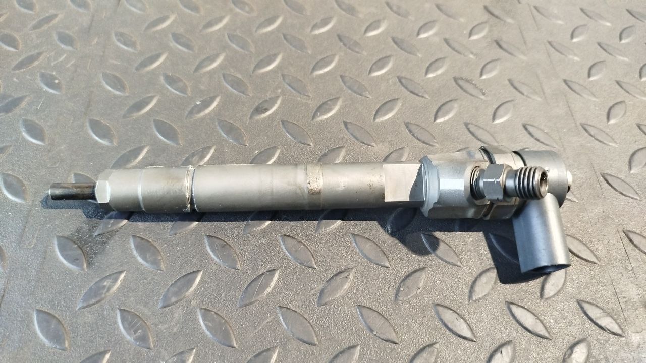 Форсунка дизельная Mercedes Vito/W639 2003-2014