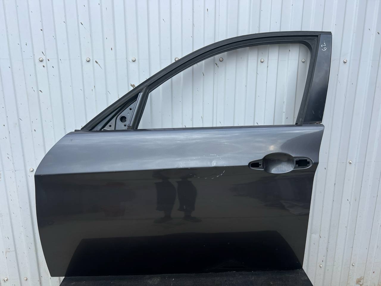 Дверь передняя левая BMW 3/E90 2004-2013