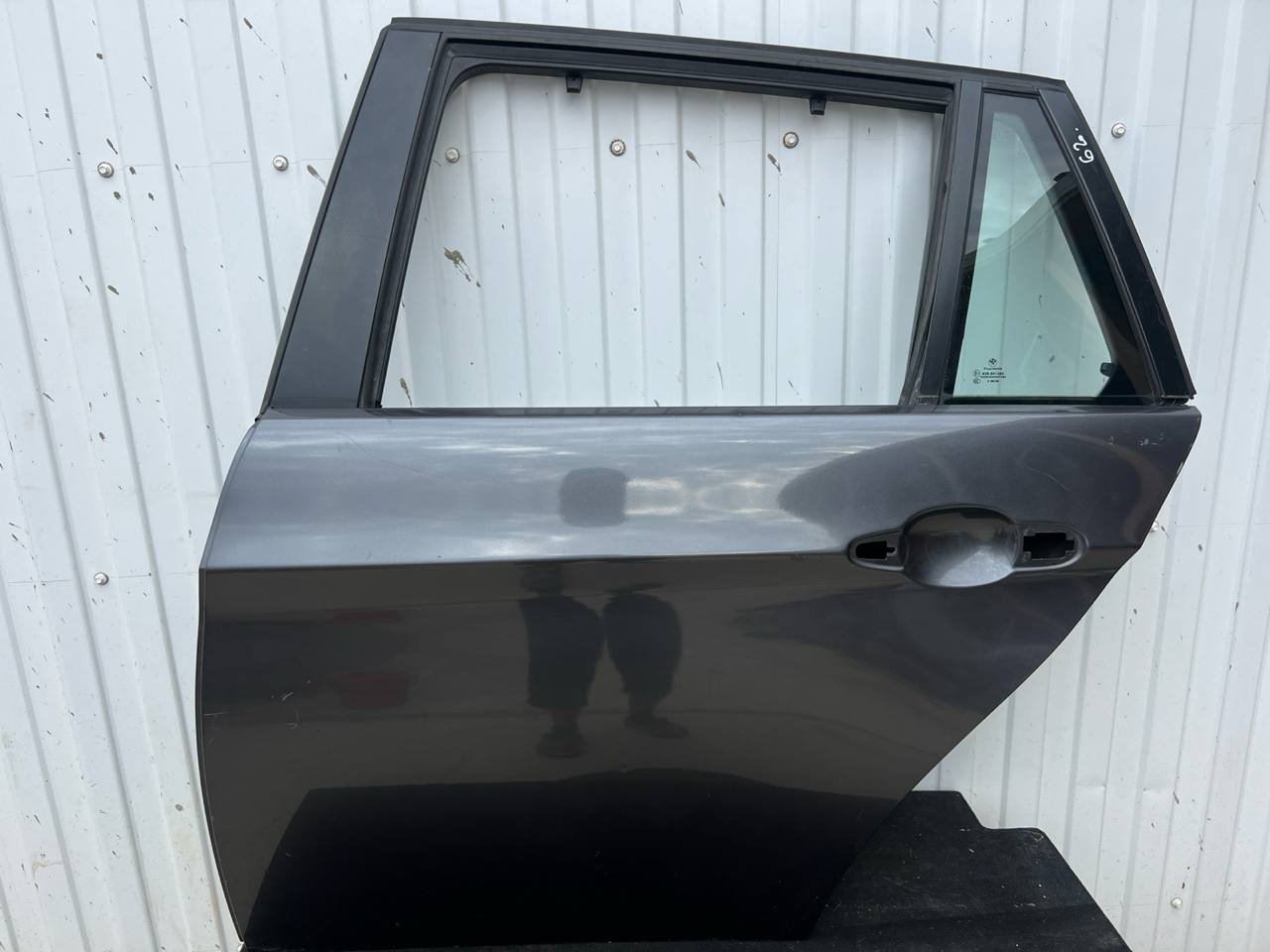 Дверь задняя левая BMW 3/E90 2004-2013