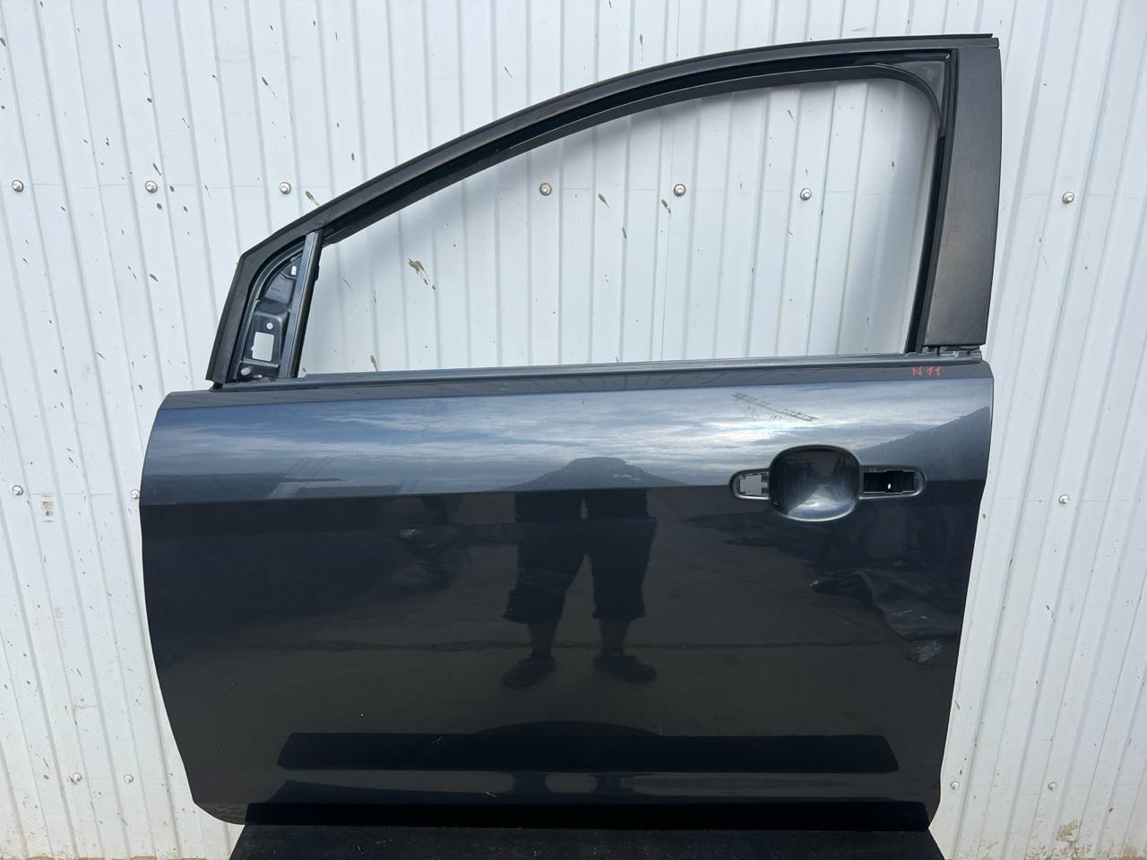 Дверь передняя левая Ford Focus/2 2004-2011