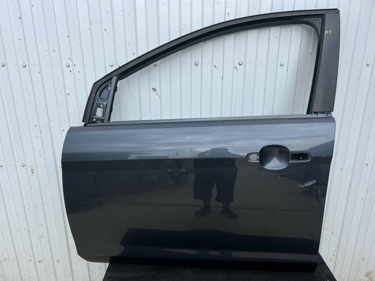 Дверь передняя левая Ford Focus/2 2004-2011
