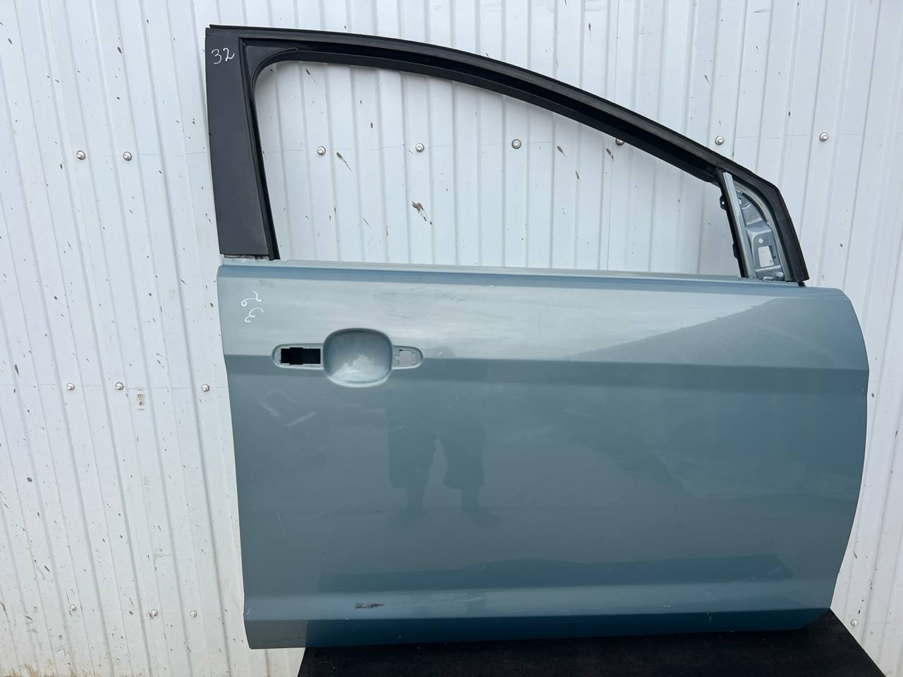 Дверь передняя правая Ford Focus/2 2004-2011