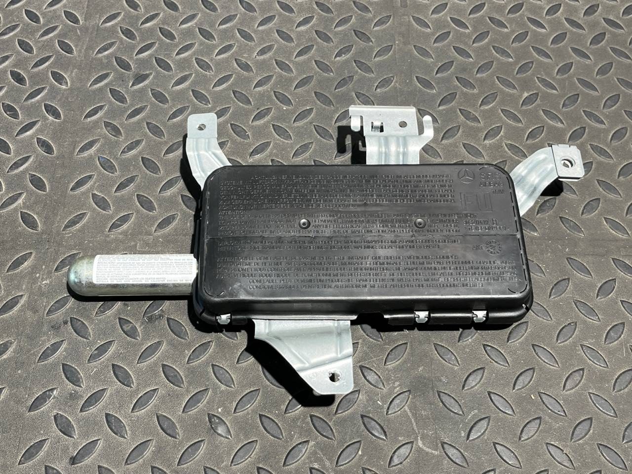 Подушка безопасности в дверь передняя правая Mercedes C/W203 2000-2008