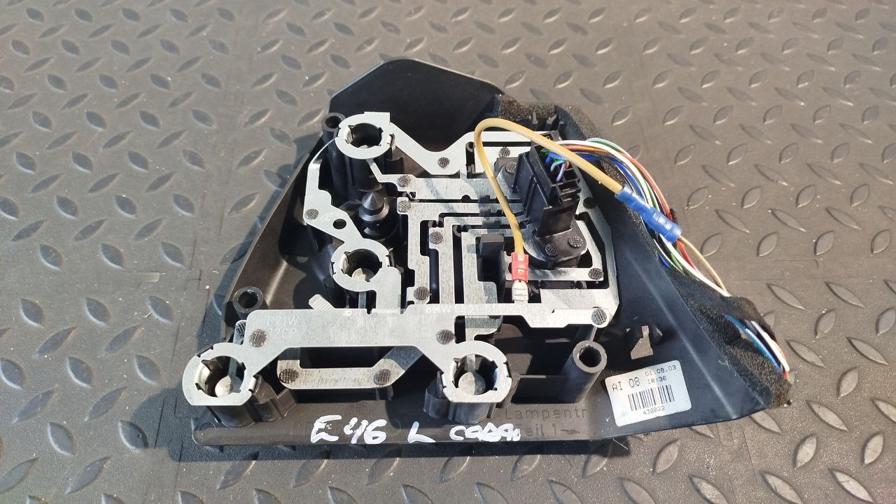 Плата заднего фонаря левая BMW 3/E46 1998-2007