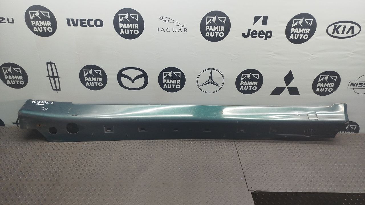 Накладка порога левая Mercedes C/W202 1993-2001