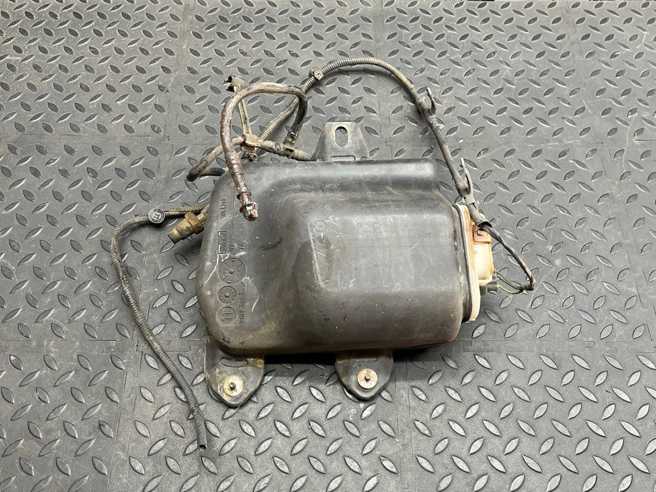 Бачок мочевины (AdBlue) Ford Focus/2 2004-2011