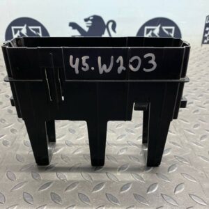 Кронштейн блока управления двигателем Mercedes C/W203 2000-2008