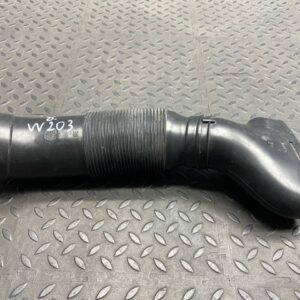 Патрубок воздушного фильтра Mercedes C/W203 2000-2008