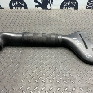 Патрубок воздушного фильтра Mercedes B/W245 2005-2011