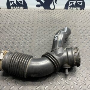 Патрубок воздушного фильтра Renault Scenic/2 2003-2009