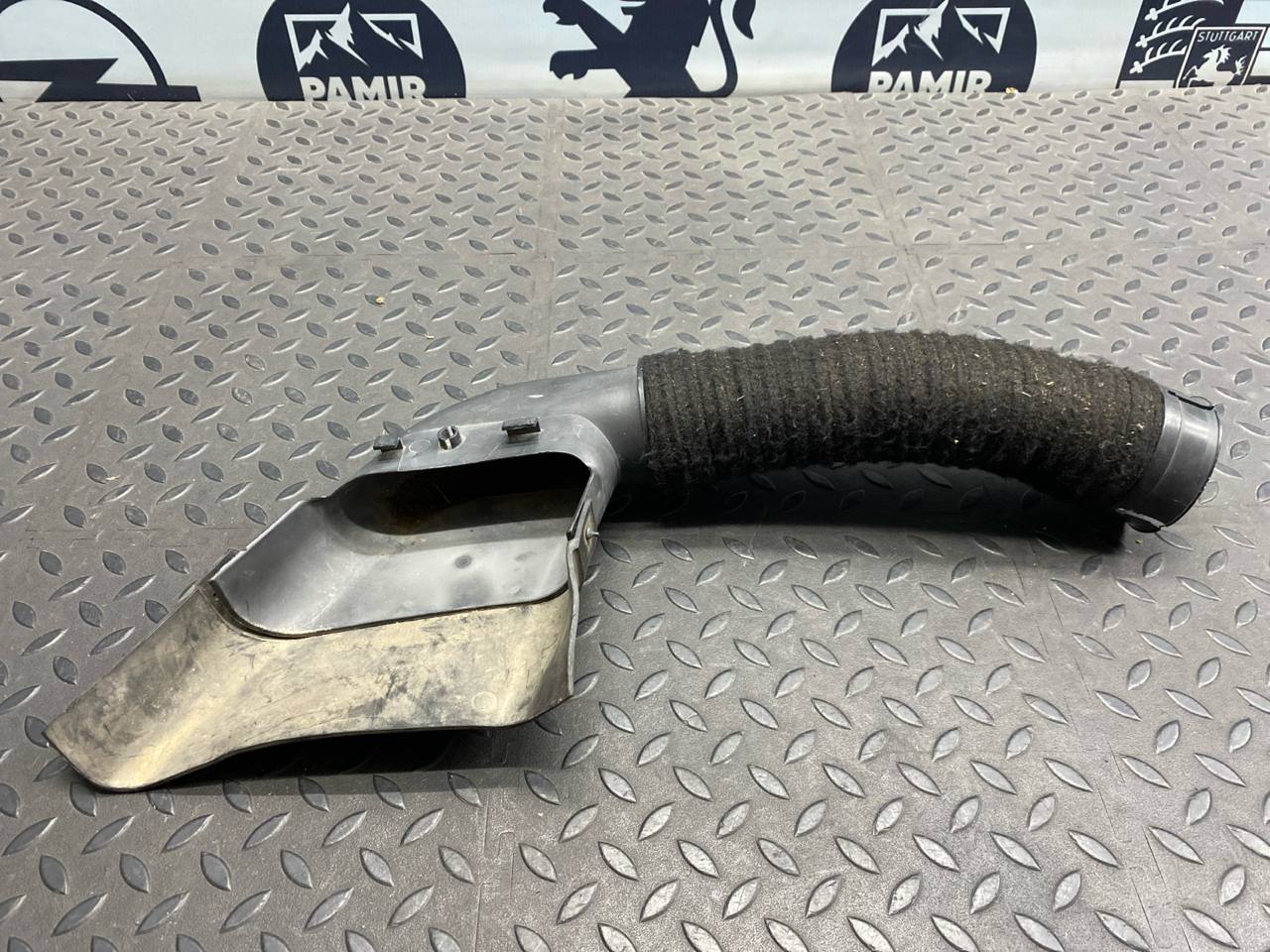 Патрубок воздушного фильтра Renault Megane/2 2002-2009