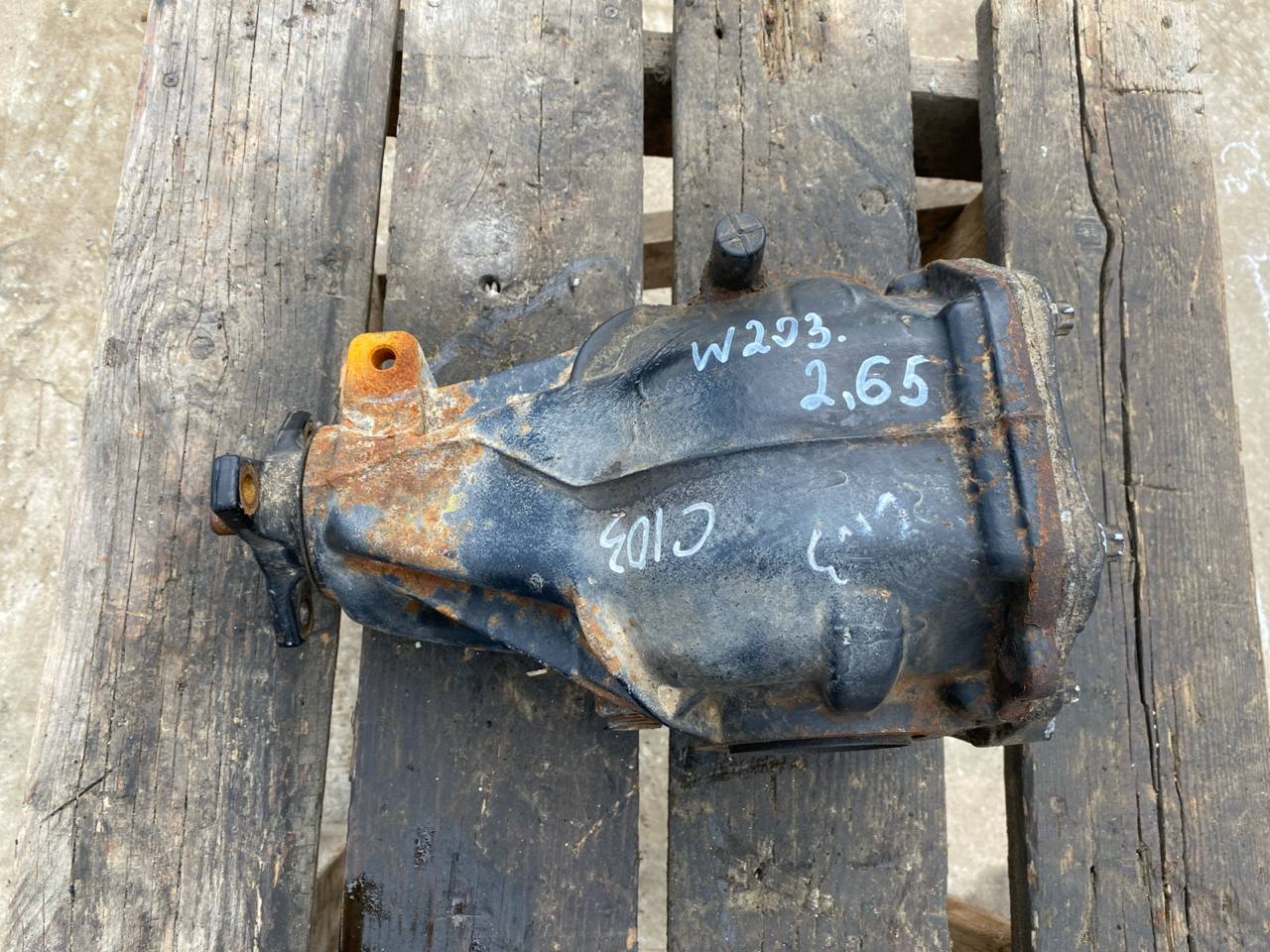 Редуктор задний Mercedes C/W203 2000-2008 2.65