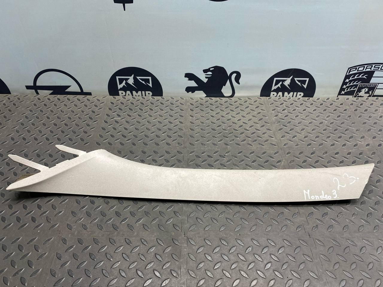 Обшивка стойки передняя левая Ford Mondeo/3 2000-2007