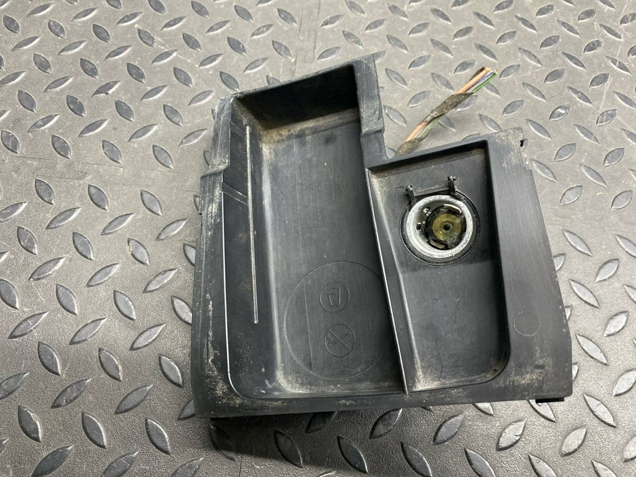 Накладка на консоль Mercedes B/W245 2005-2011