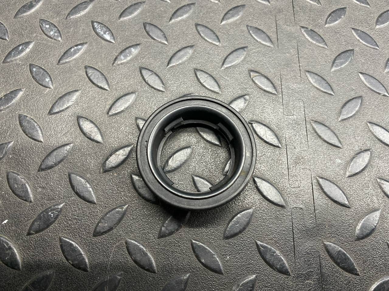 Накладка замка зажигания Mercedes C/W203 2000-2008