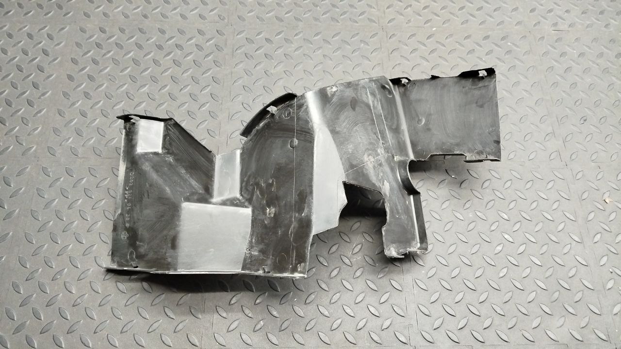 Канал для кабеля Mercedes C/W202 1993-2001