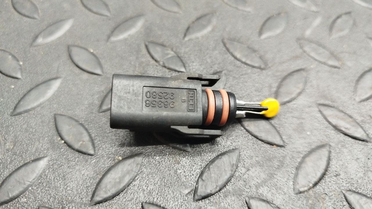 Датчик температуры топлива Ford Focus/2 2004-2011