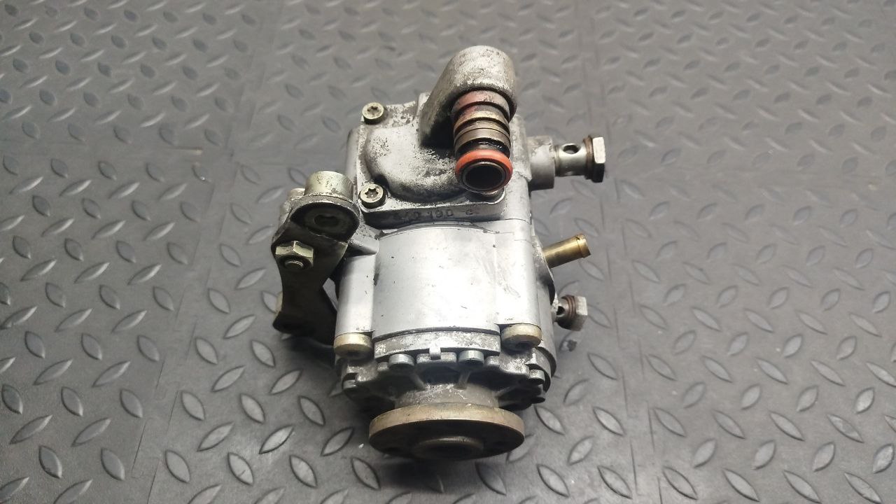 Насос ГУР Mercedes E/W210 1995-2003