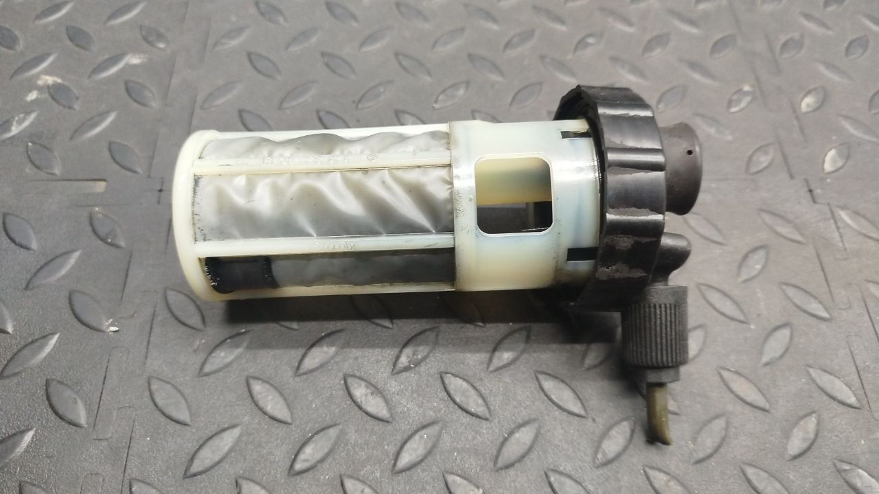 Крышка бачка ГУР Mercedes E/W210 1995-2003