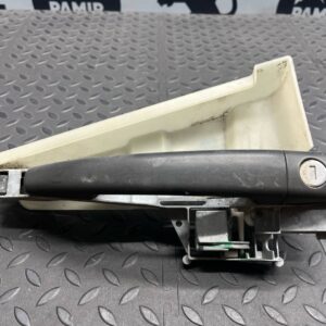 Ручка двери багажника правая Peugeot Expert/2 2007-2016