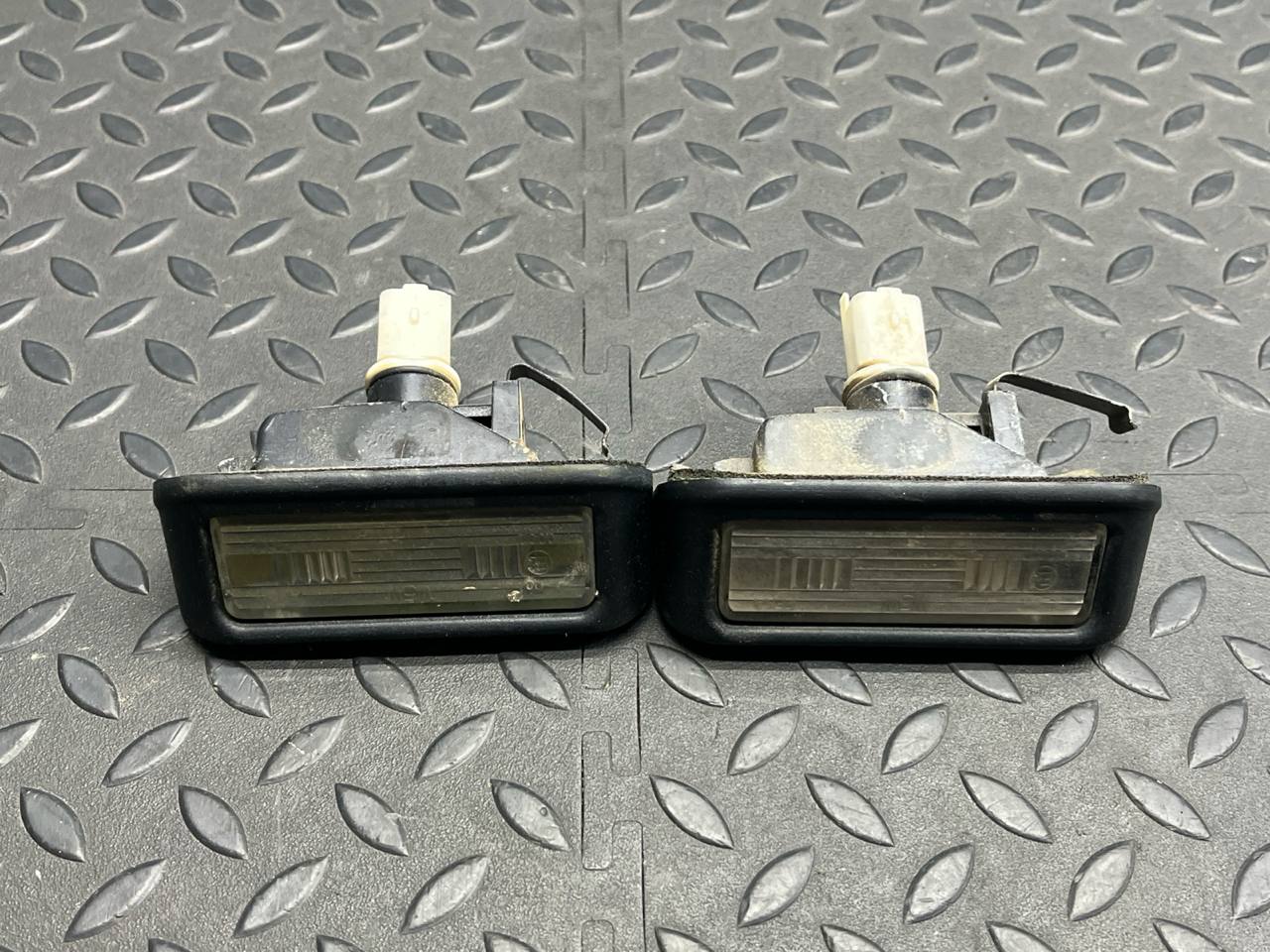 Фонарь подсветки номера Peugeot Expert/2 2007-2016