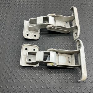 Петля двери багажника Peugeot Expert/2 2007-2016