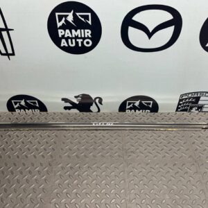 Уплотнитель двери передний левый Mercedes B/W245 2005-2011