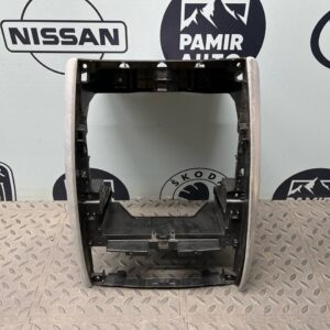 Рамка магнитолы Mercedes B/W245 2005-2011