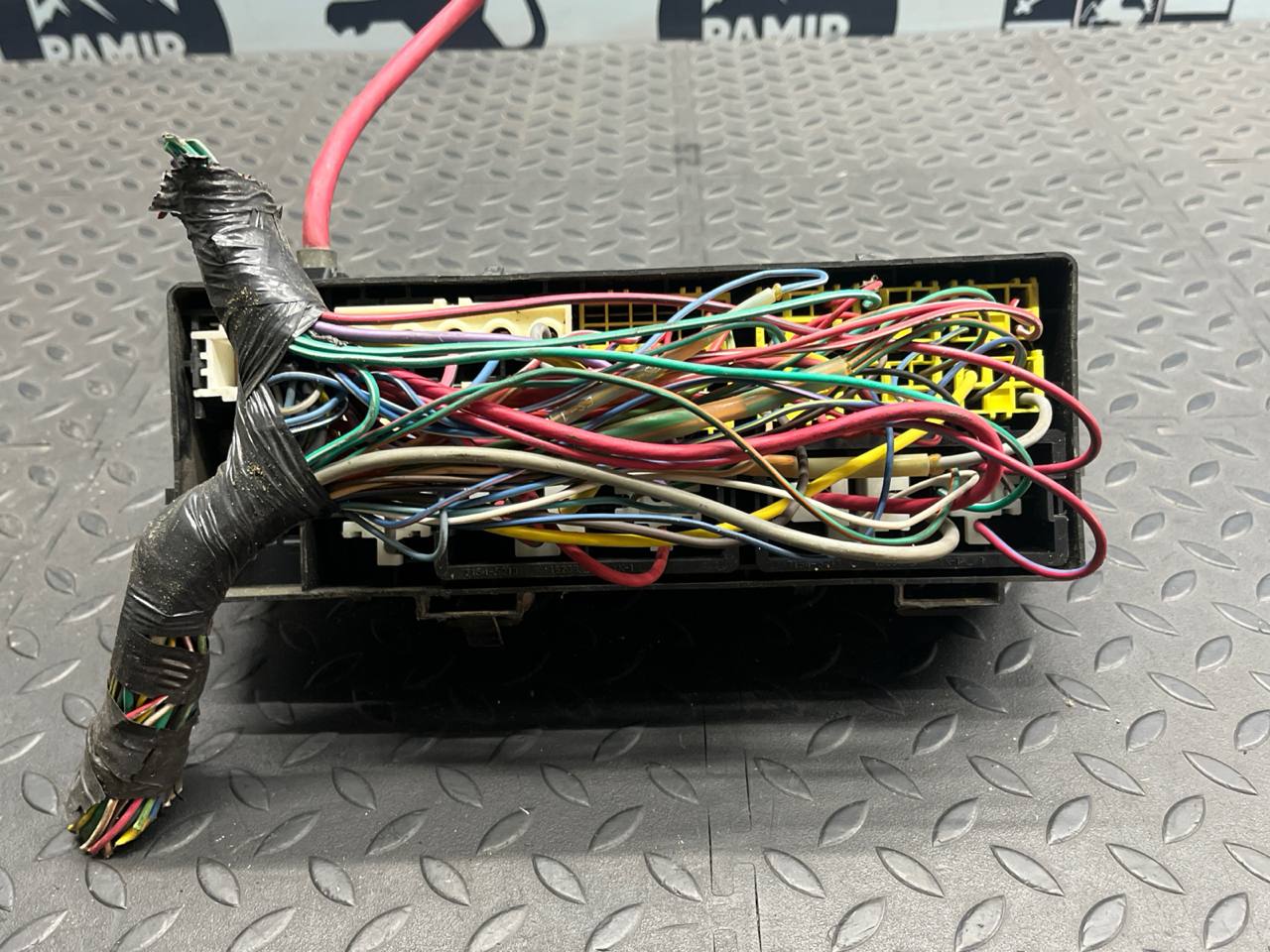 Блок предохранителей Mercedes E/W211 2002-2009