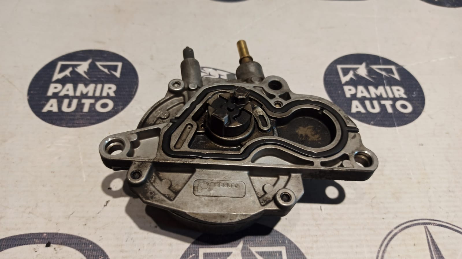 Насос вакуумный Opel Zafira/B 2005-2014