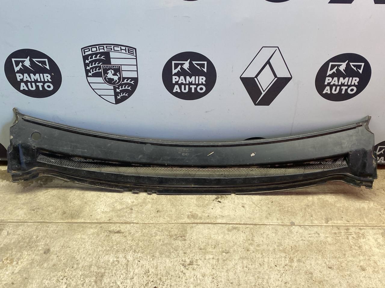 Решетка под лобовое стекло (Жабо) Ford Focus/2 2004-2011